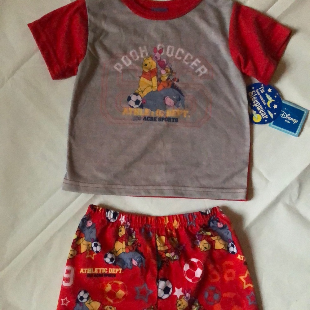 Pajamas Winnie the Pooh Soccer 18 months polyester Disney Kids ht 31-33"